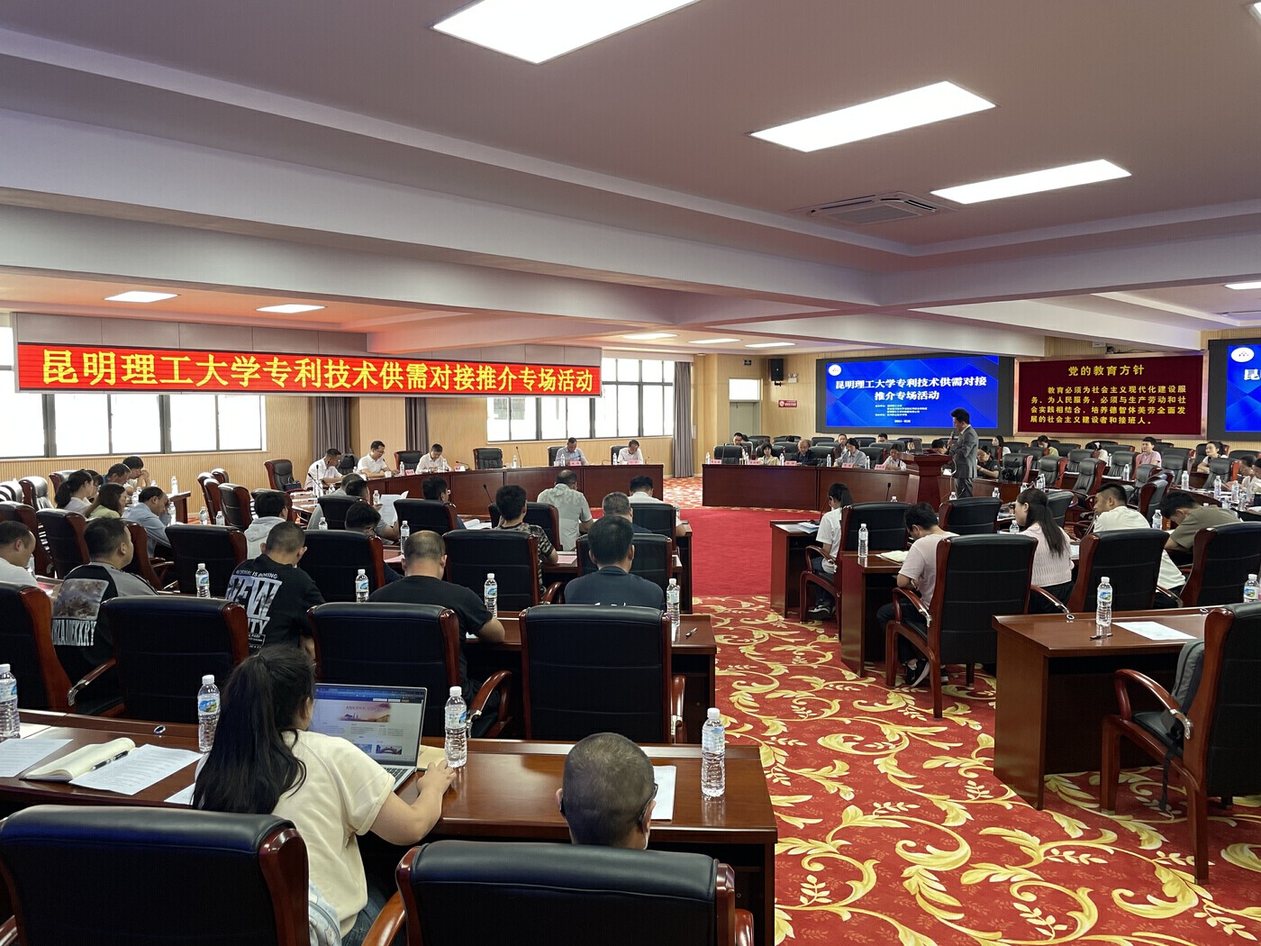 cf43bd33-7193-4e3a-9cef-a32e2de40f15.jpg